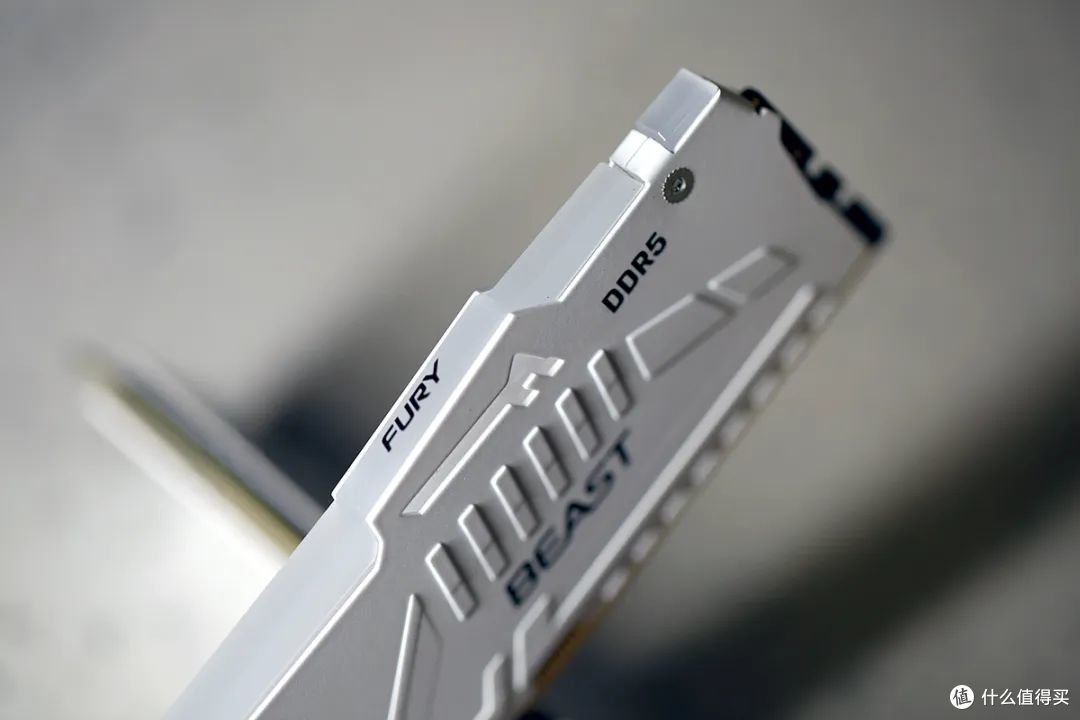 高频低延迟+RGB美学 Kingston FURY Beast超级野兽DDR5内存实测