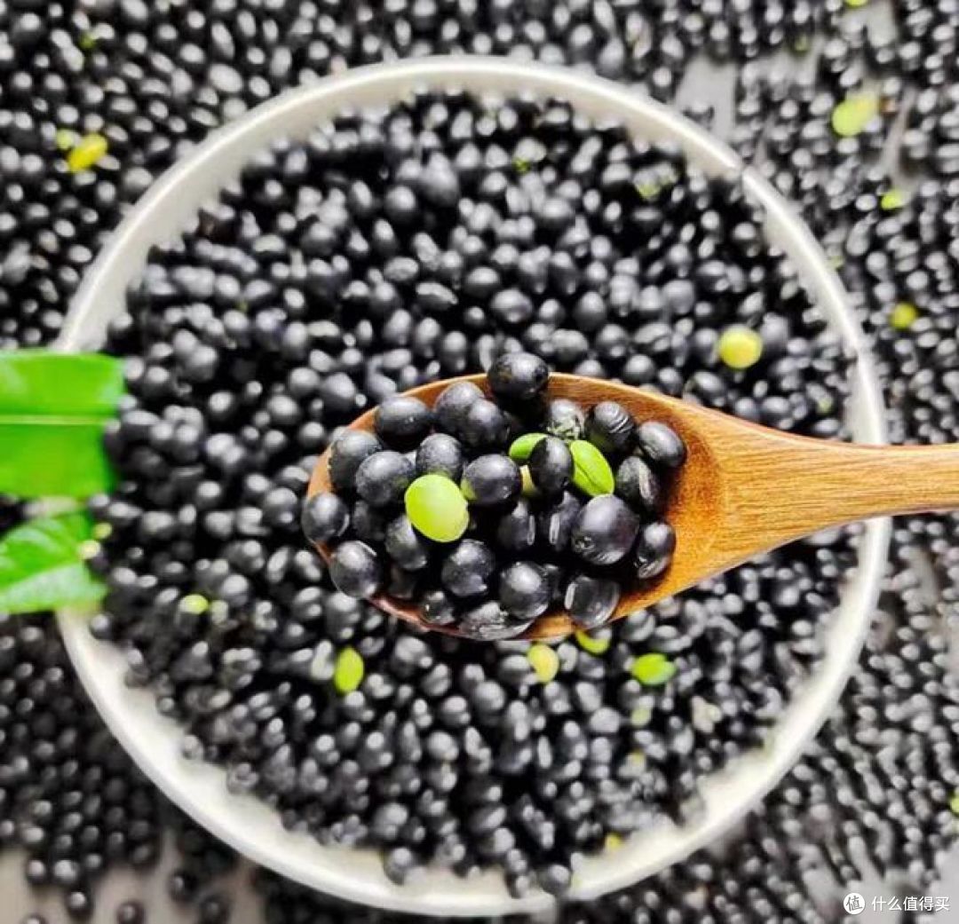 绿芯黑豆和黄芯黑豆有什么区别？哪种防三高和脱发？