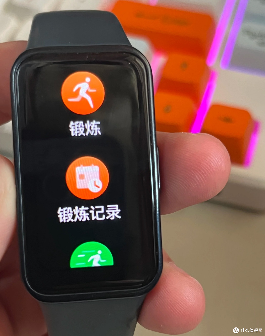 百元智能手环大比拼:高性价比健康守护者