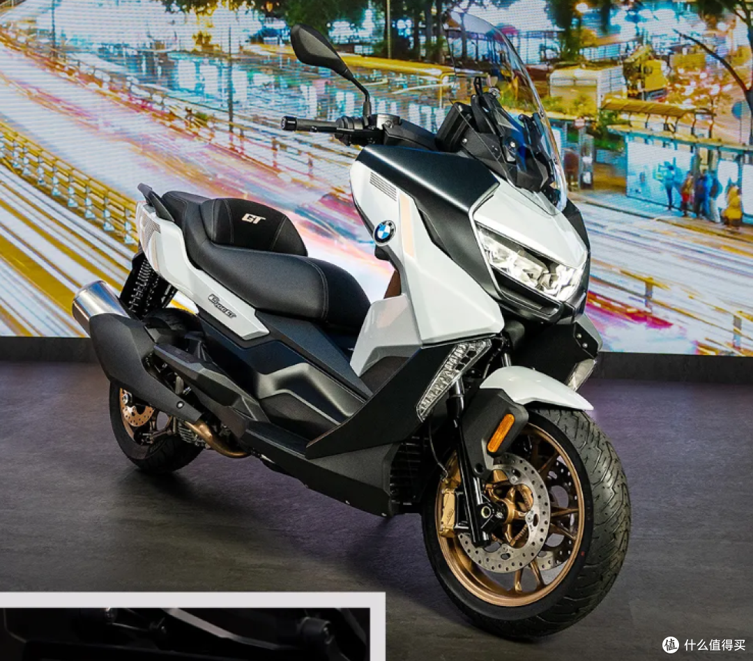 2025款宝马C 400 X摩托车