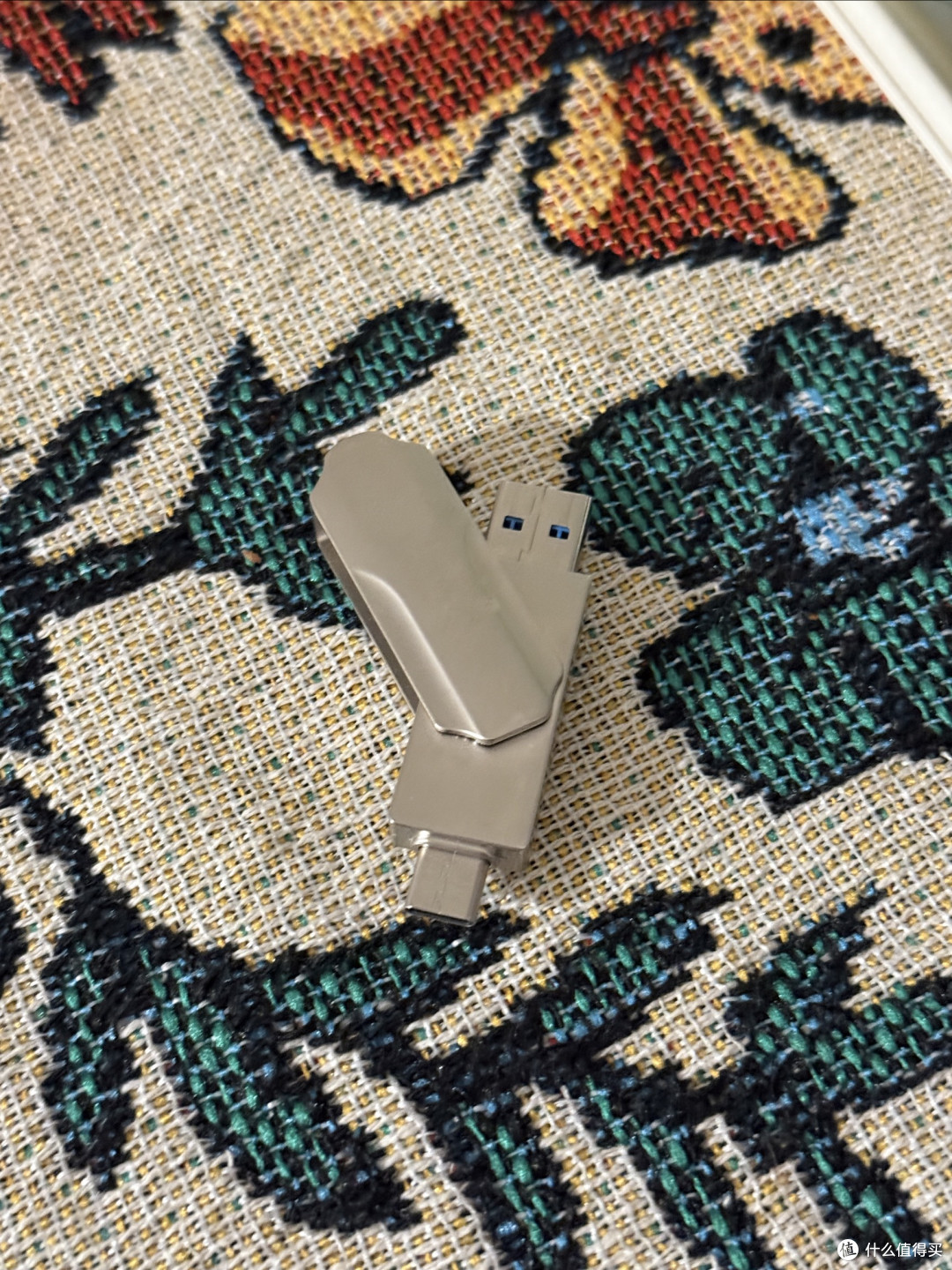 双口U盘,速度与兼容性如何?