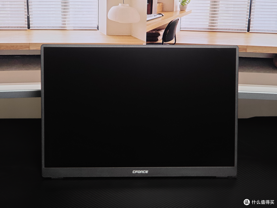 迷你主机、Switch好搭子:16寸4K超亮QLED CFORCE便携屏值得入手吗