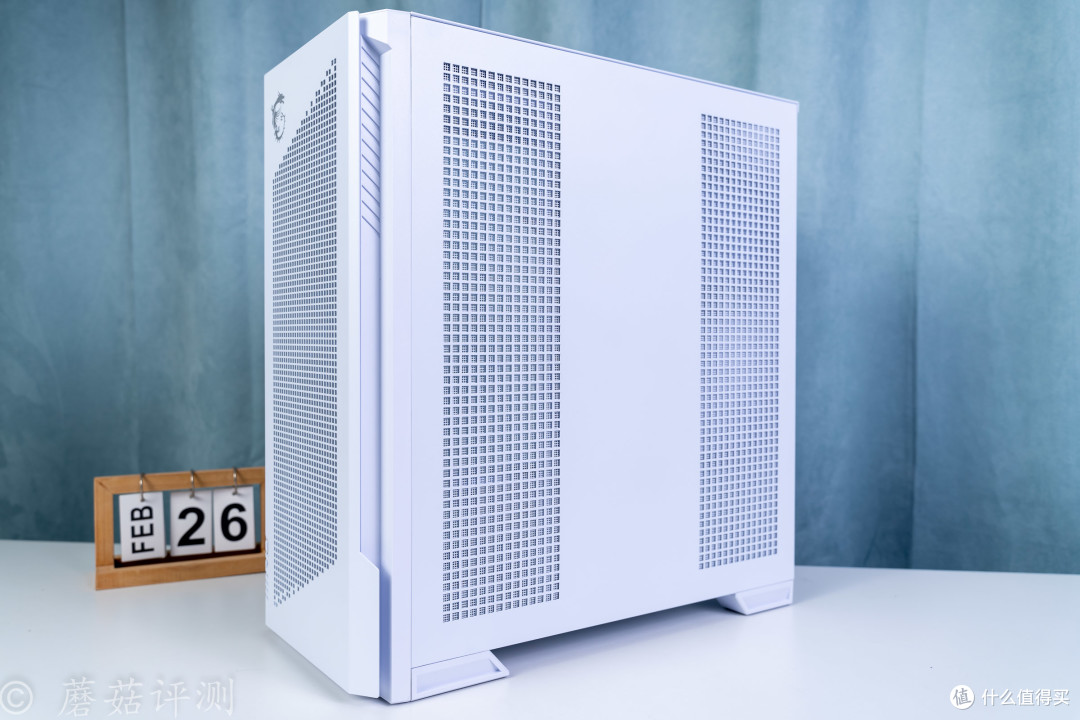 功能全面,散热优秀,微星MPG VELOX 300R AIRFLOW PZ刀锋300机箱