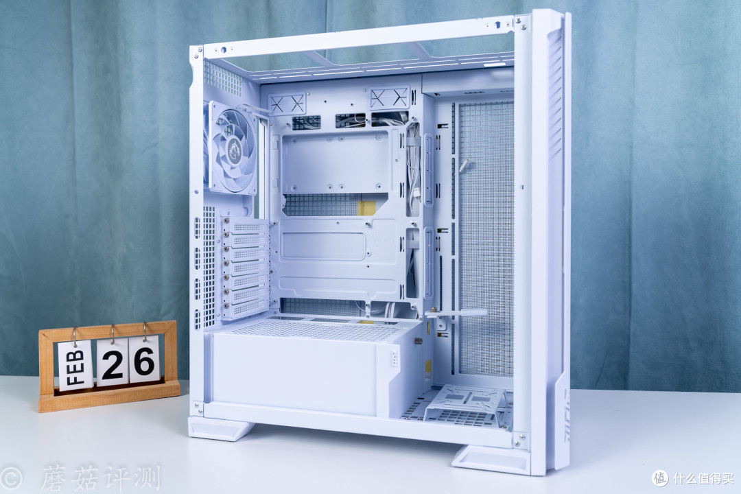 功能全面,散热优秀,微星MPG VELOX 300R AIRFLOW PZ刀锋300机箱
