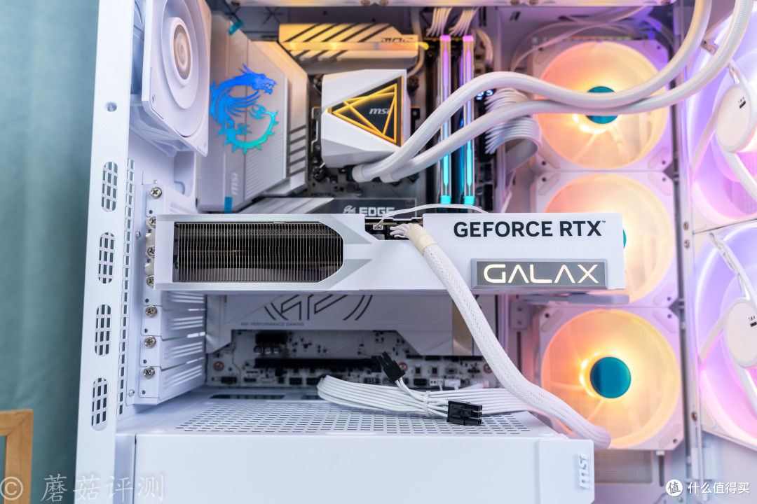 功能全面,散热优秀,微星MPG VELOX 300R AIRFLOW PZ刀锋300机箱