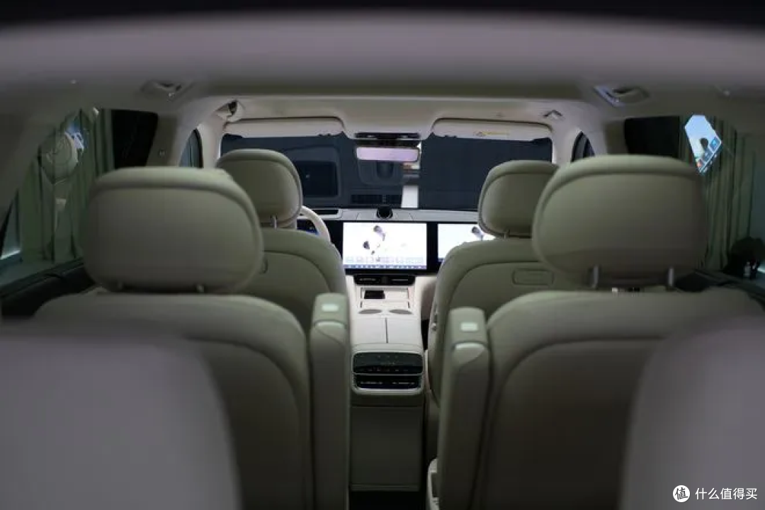 问界M8订单破14万大关