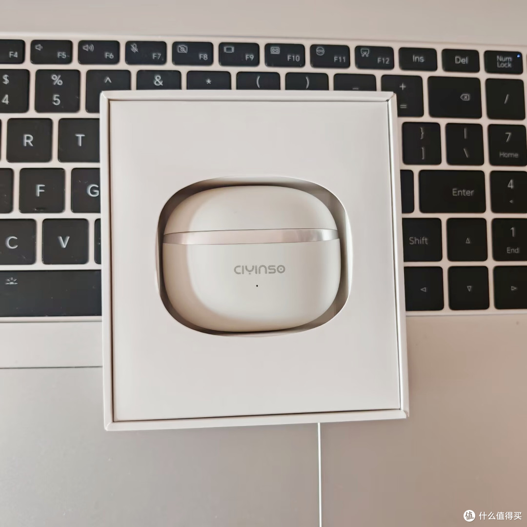极简之美设计,瓷音未来Mars X打造耳夹式耳机新标杆