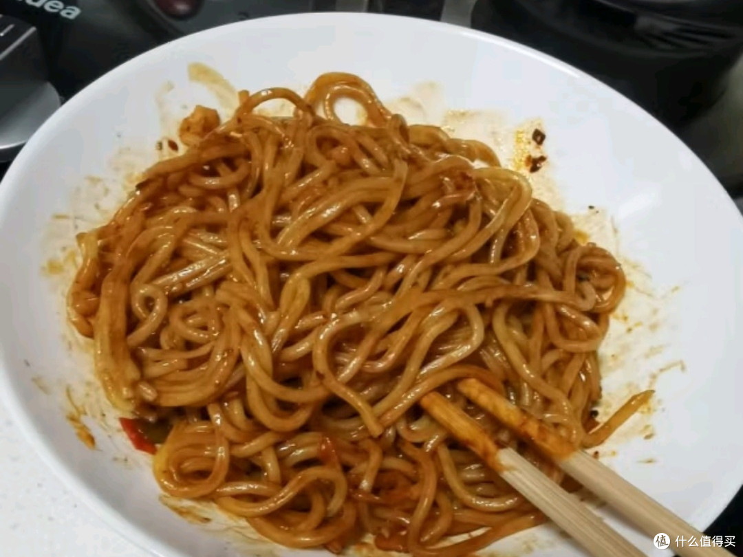 好吃到爆!五谷道场武汉风味热干面,还原地道街头味