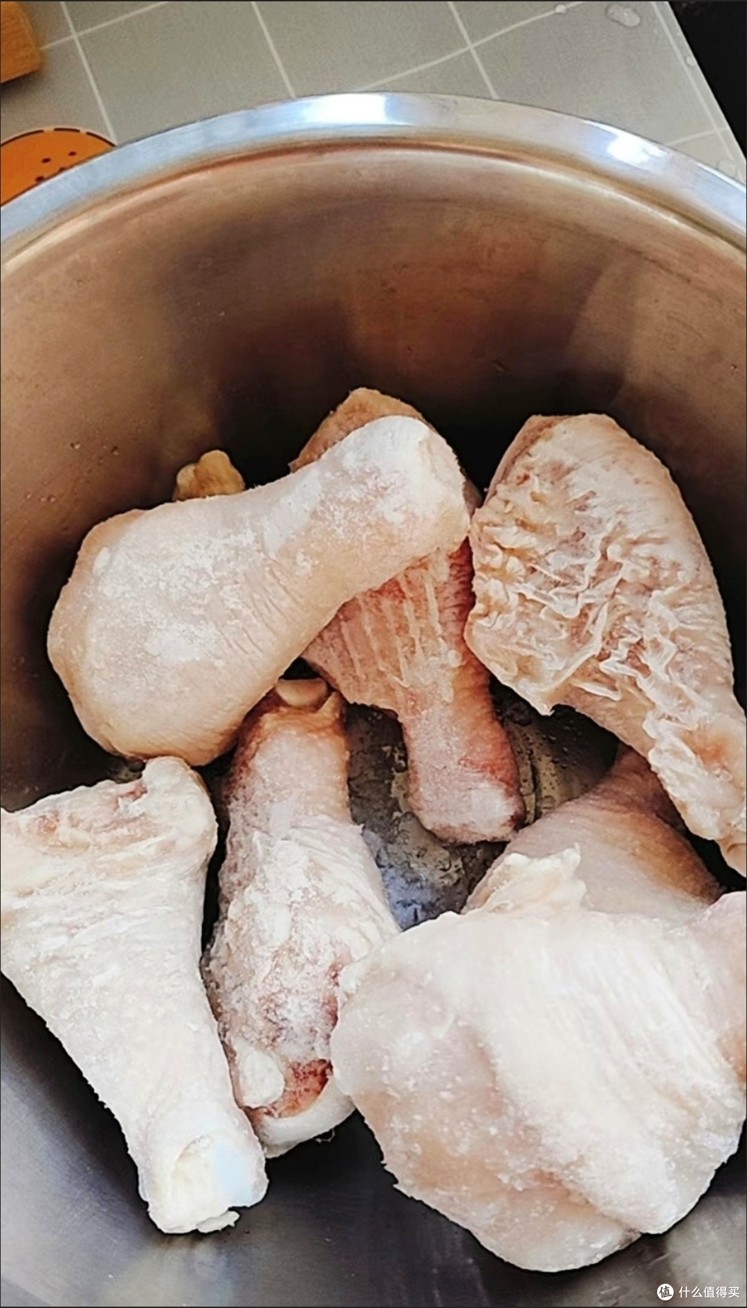 香气四溢!快速打造幸福感的葱油鸡腿晚餐