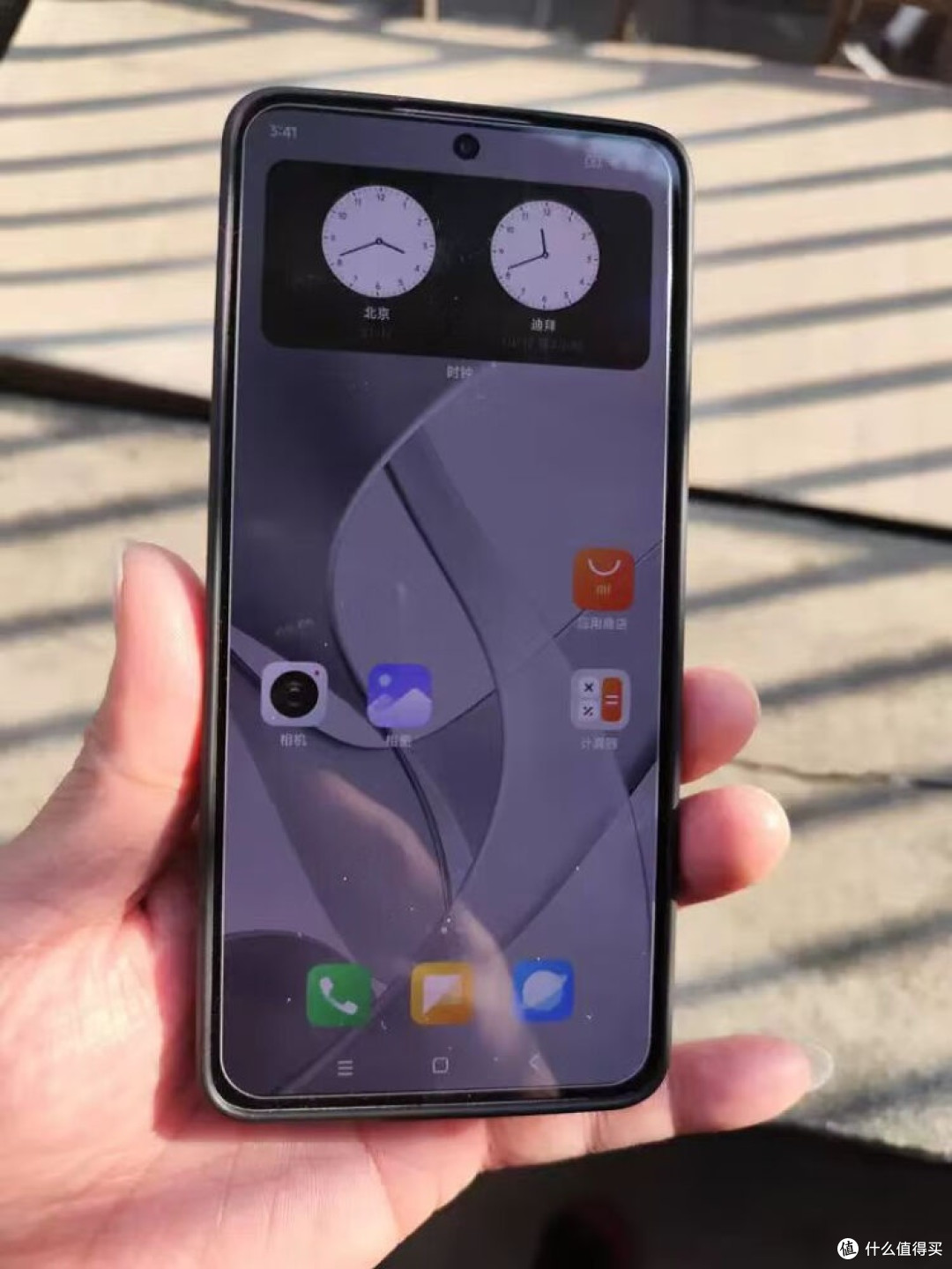 Redmi Turbo 开箱:探索科技与时尚的融合之美