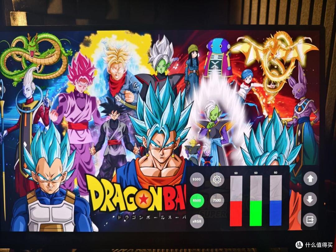 4K、OLED、ΔE＜1！修图党的便携神器——CFORCE 116T使用有感