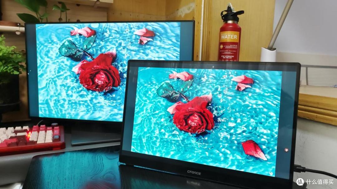 4K、OLED、ΔE＜1！修图党的便携神器——CFORCE 116T使用有感