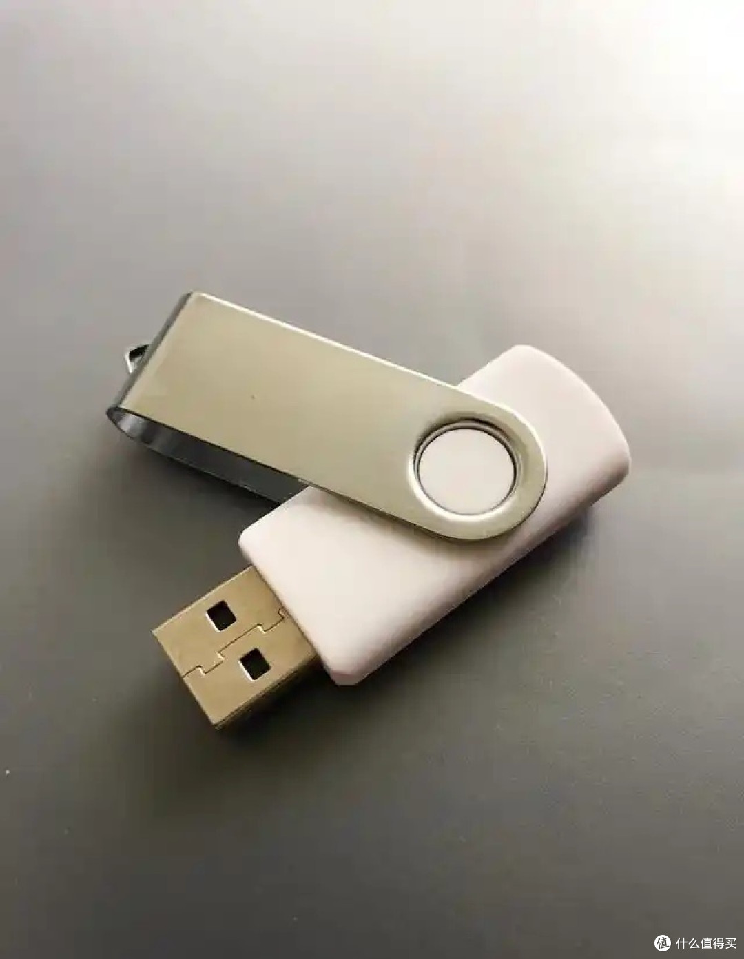 数据防弹衣:我的移动存储生存法则