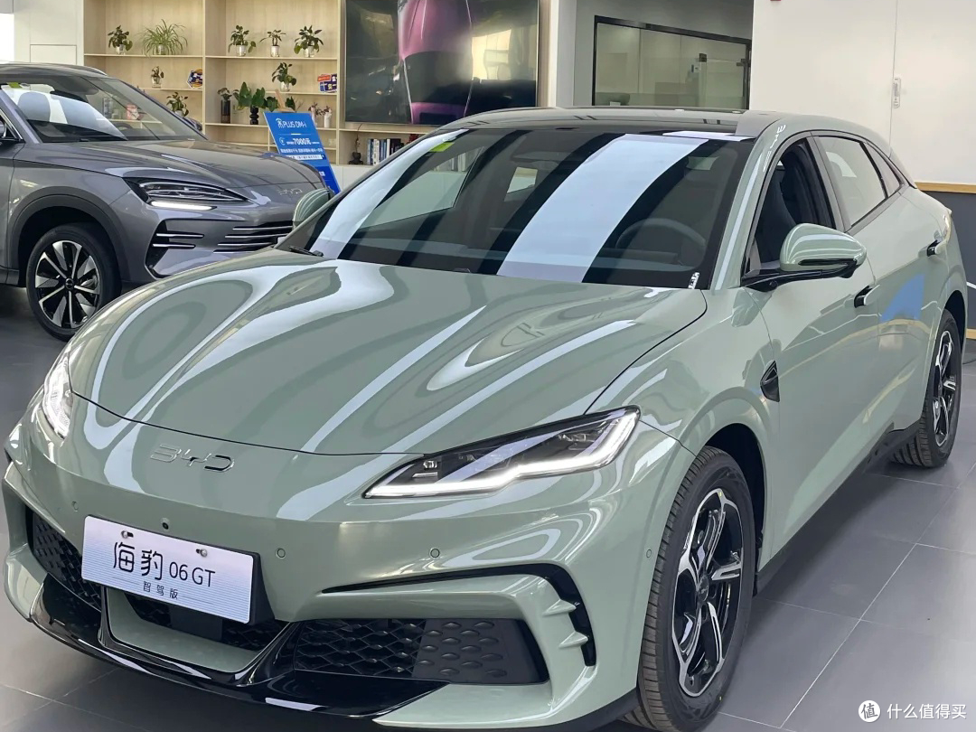 开上海豹06GT，我竟成了朋友圈最靓的仔