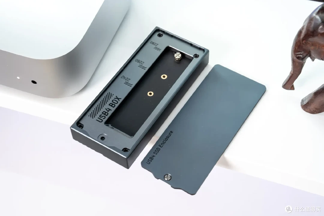 真USB4主控!Mac mini好伴侣,海康存储USB4 SSD硬盘盒体验