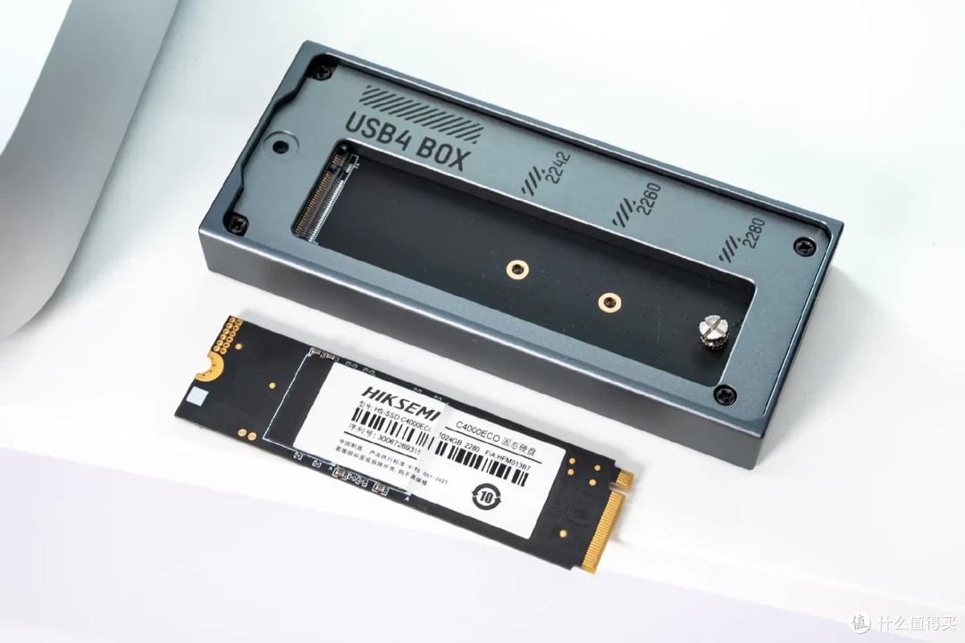 真USB4主控!Mac mini好伴侣,海康存储USB4 SSD硬盘盒体验