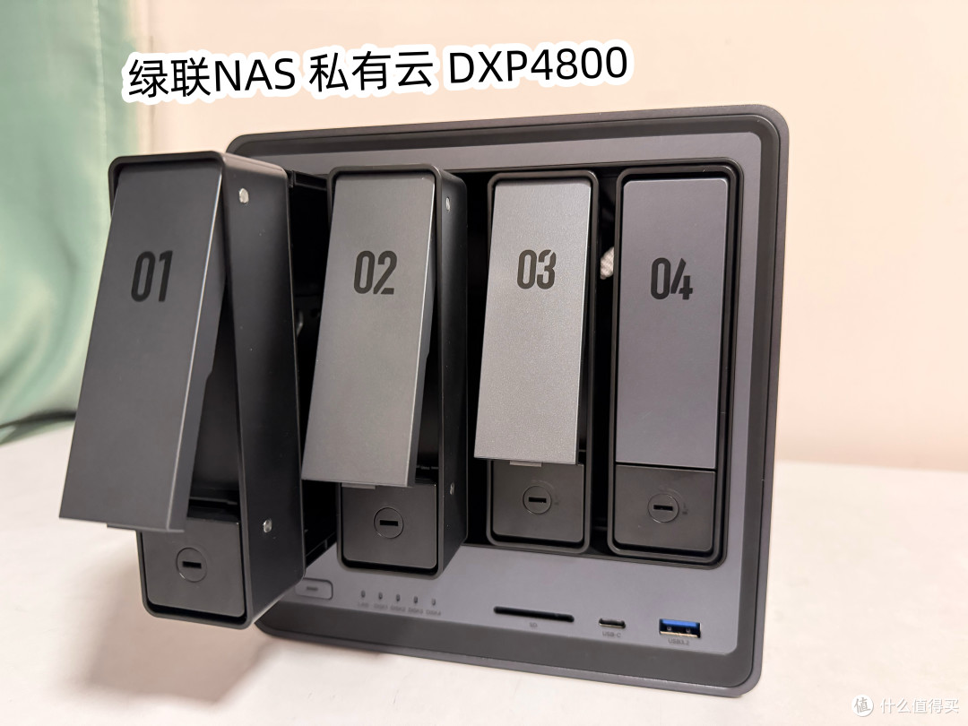 新电视投影怎么搭NAS免费看大片?(绿联NAS DXP4800最新系统测评