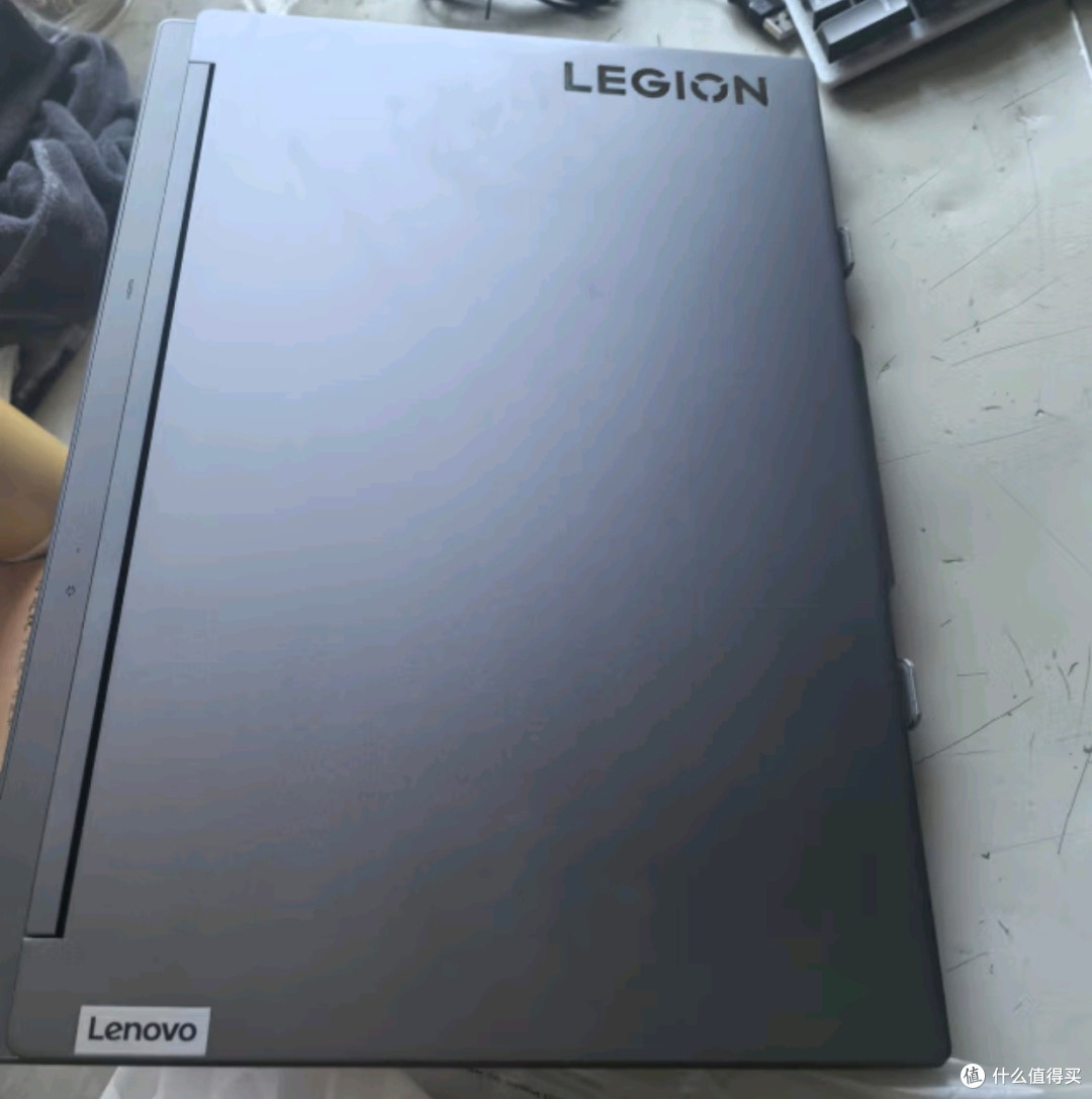 联想拯救者Y7000P开箱,这配置直接香疯了?