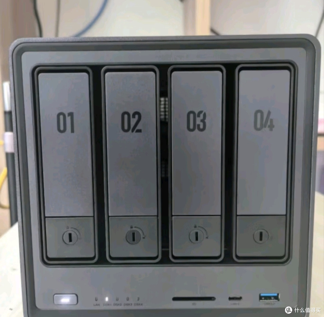 有娃后照片泛滥?绿联DXP4800成我的“时光收纳师”