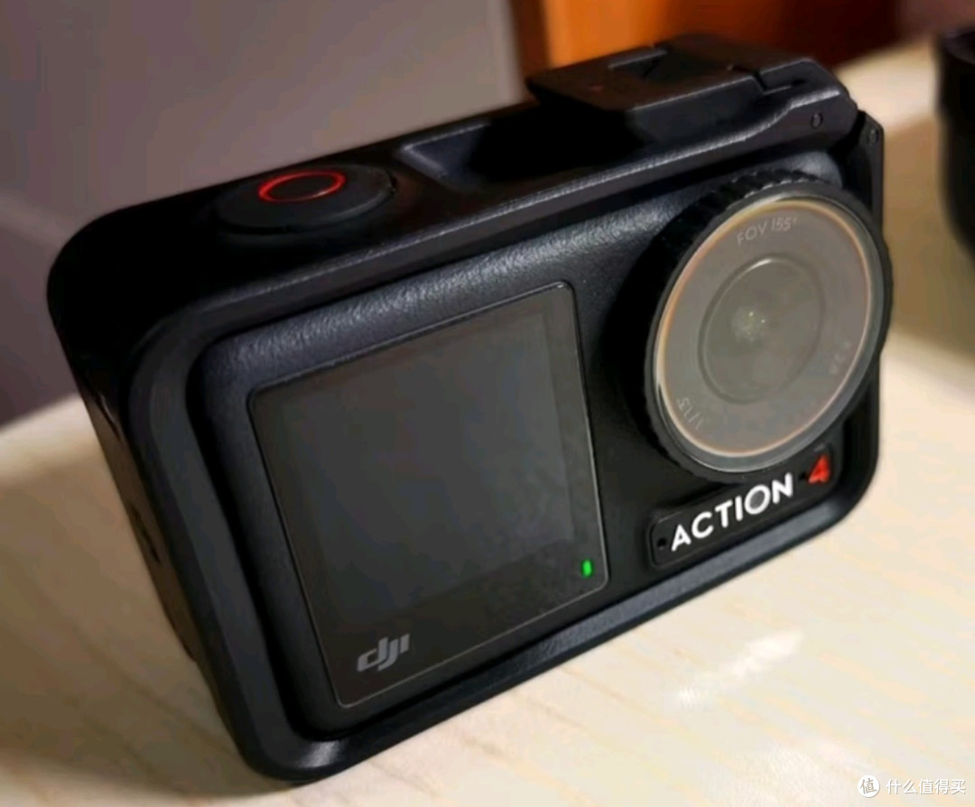 手持大疆Osmo Action 4,开启演唱会超燃记录