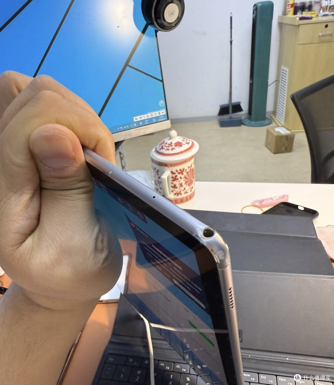 160元捡漏华为神机MateBook M3!百元档神机,炸了都夸它香!