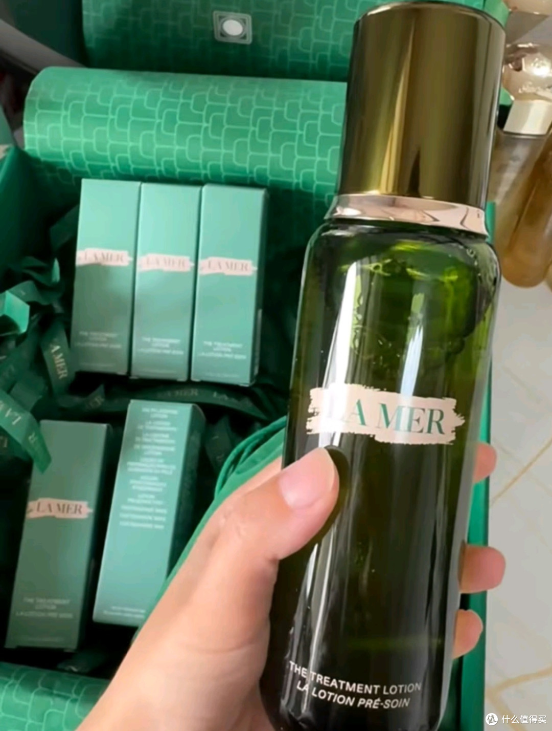 邂逅海蓝之谜,焕启肌肤新篇