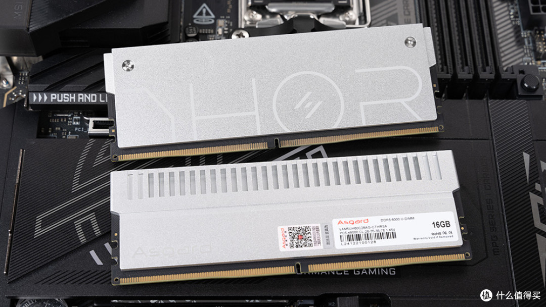 无光颜值组的性能选手,阿斯加特雷神索尔DDR5 6000C28星光银实测