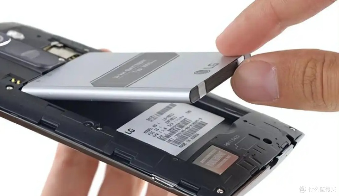 手机换电新科技，可拆卸电池技术还会远吗？