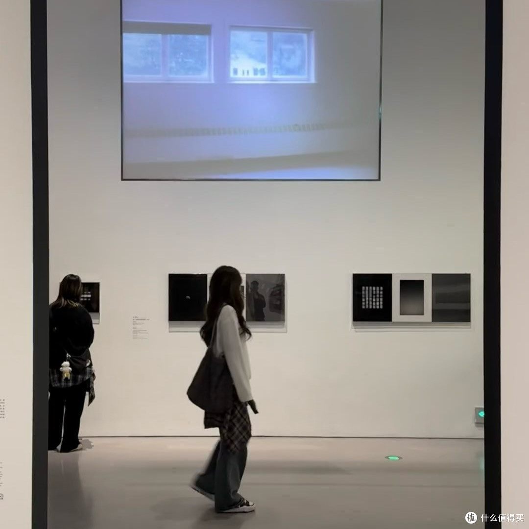 春日逛展人:艺术与自然的共鸣