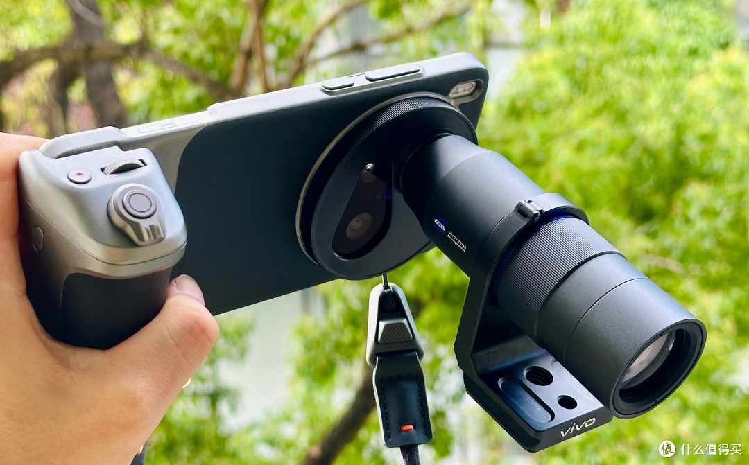 VIVO X200S 对比OPPO Find X8S,两个系列各有哪些优劣与特点!