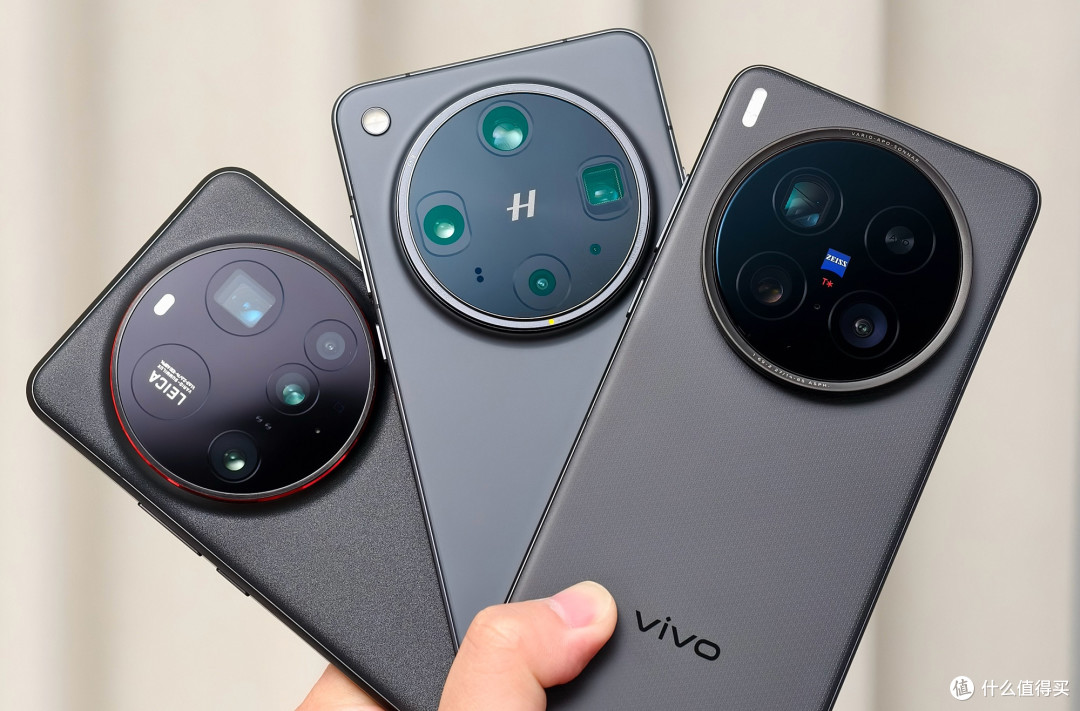 VIVO X200S 对比OPPO Find X8S,两个系列各有哪些优劣与特点!