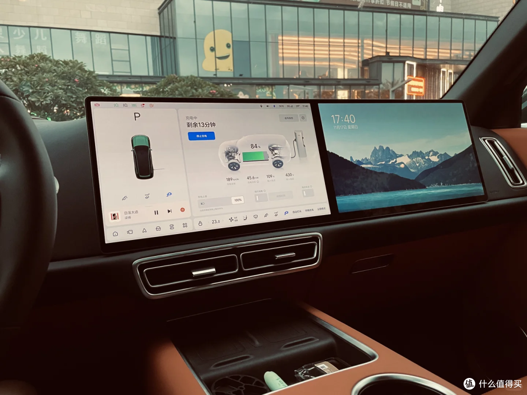 驾驶革命进行时：解码自动驾驶背后的科技密码