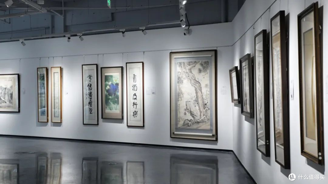 今日美术馆春日拍展指南:3招解锁艺术感大片