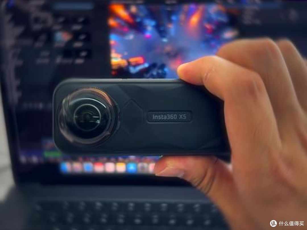 无惧昼夜的视界:影石Insta360 X5全景相机深度解析