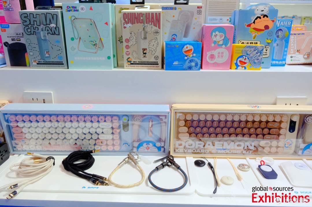 小巧便捷、性能拉满,香港环球资源电子展(一期)数据线趋势观察