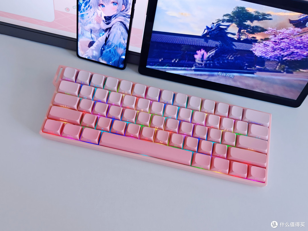 硬核浪漫,颜值与实力双持——狼蛛MINI60HE三模磁轴键盘