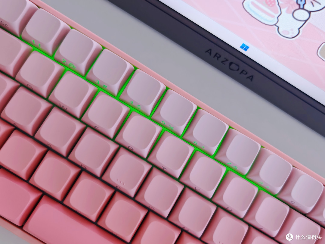 硬核浪漫,颜值与实力双持——狼蛛MINI60HE三模磁轴键盘