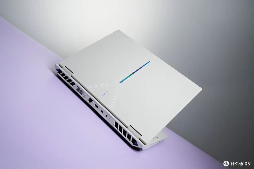 七彩虹 隐星G16 Pro RTX 5080笔记本 开箱测试