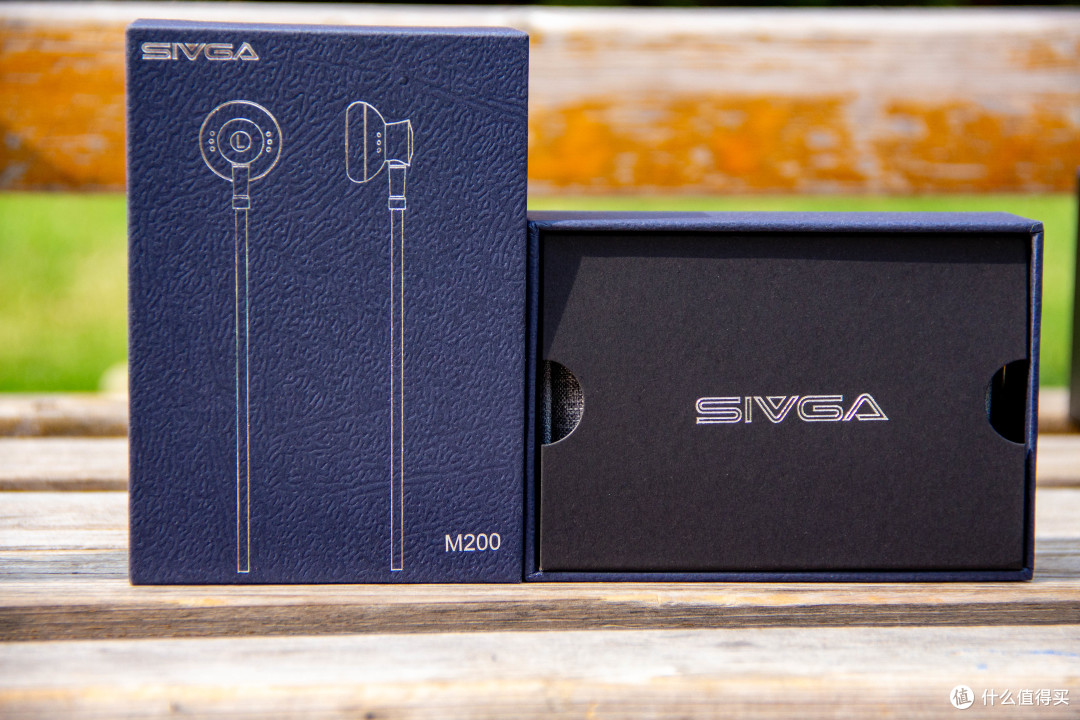 有种AK的美,谁说耳机不能“力大砖飞”?——SIVGA M200