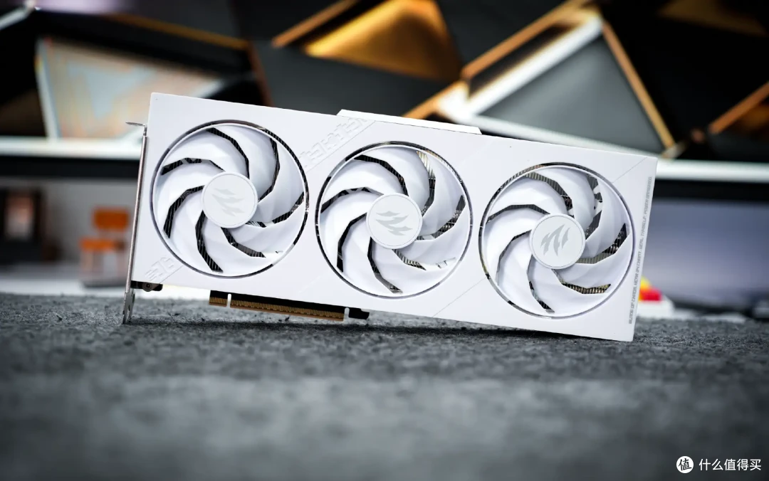 3699入手!50系最新甜品卡——影驰RTX 5060 Ti 圣刃MAX OC上手