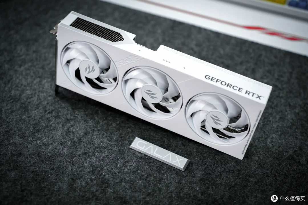 3699入手!50系最新甜品卡——影驰RTX 5060 Ti 圣刃MAX OC上手