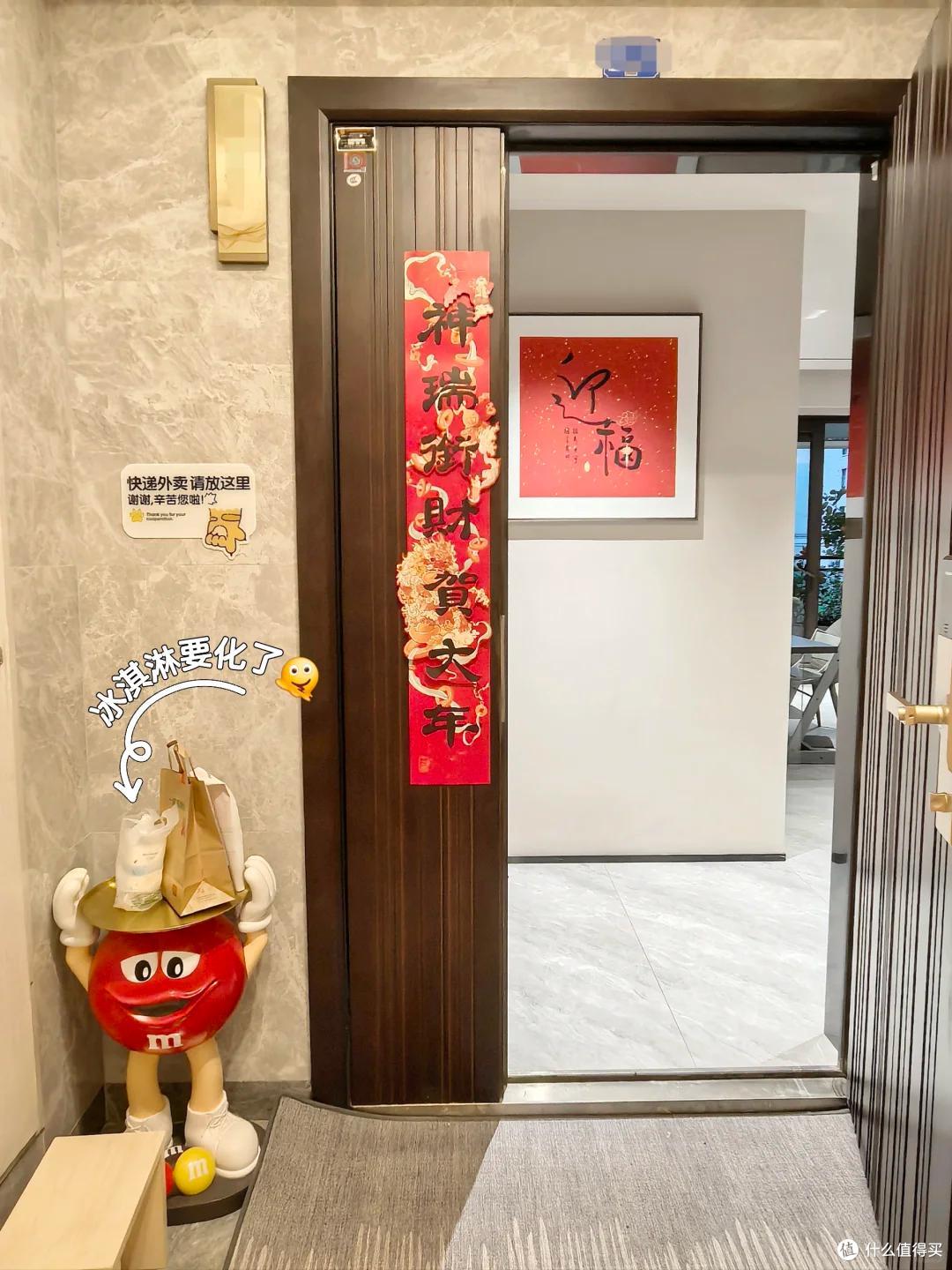 浙江一29岁太太,因“楼道一玄关柜”走红,还摆满花草,太壮观了