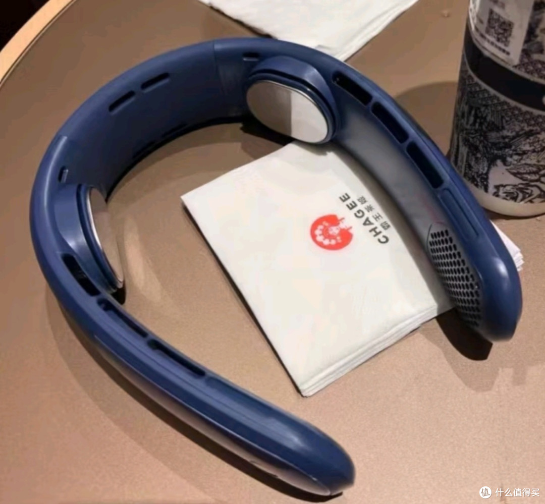 名创优品挂脖风扇小风扇制冷随身空调便携式usb电风扇超长续航