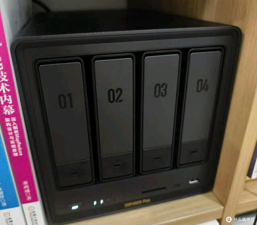 NAS高效存储管理全攻略:从选购到搭建的避坑指南🔑