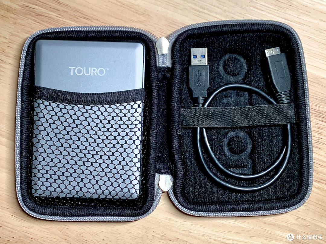 十年相伴,7200转+USB3.0!揭秘日立TOURO S移动硬盘为何依然能打