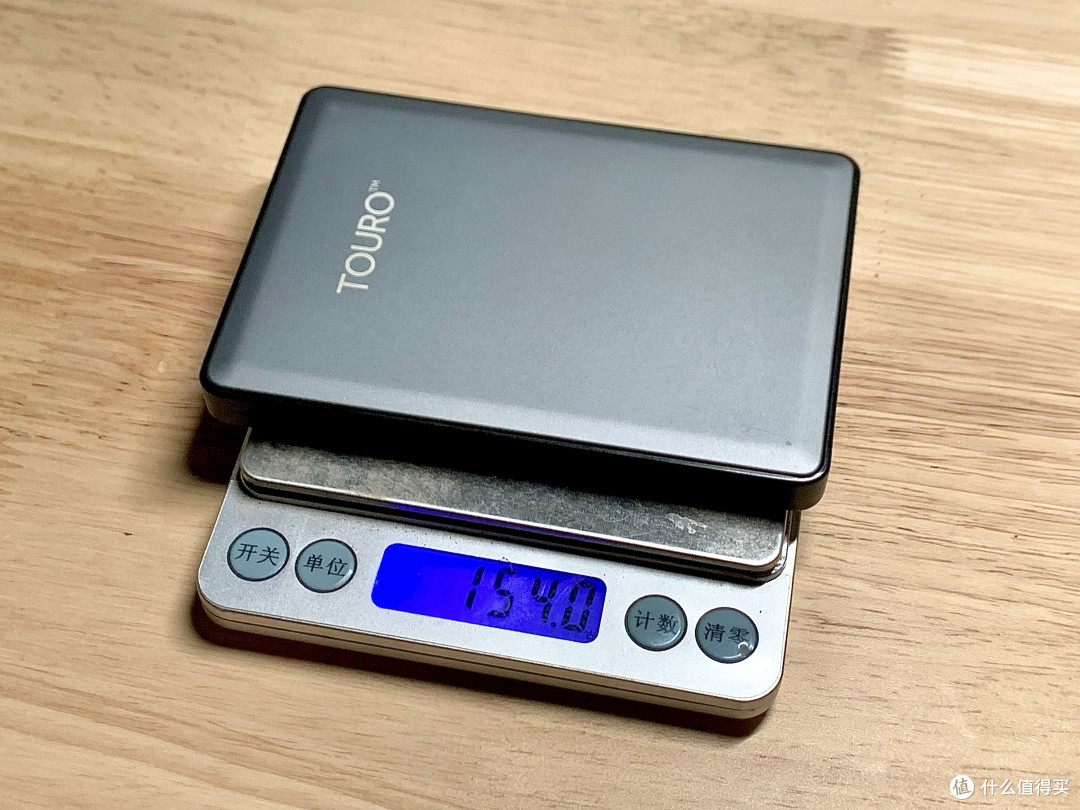 十年相伴,7200转+USB3.0!揭秘日立TOURO S移动硬盘为何依然能打