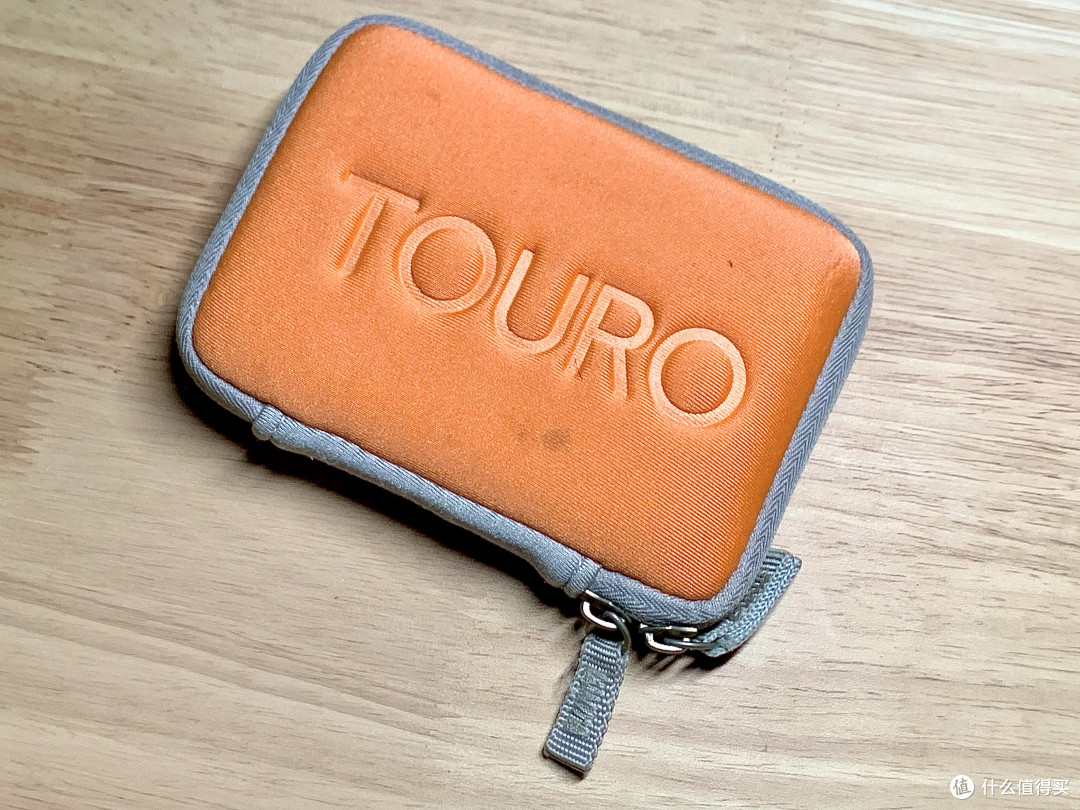 十年相伴,7200转+USB3.0!揭秘日立TOURO S移动硬盘为何依然能打