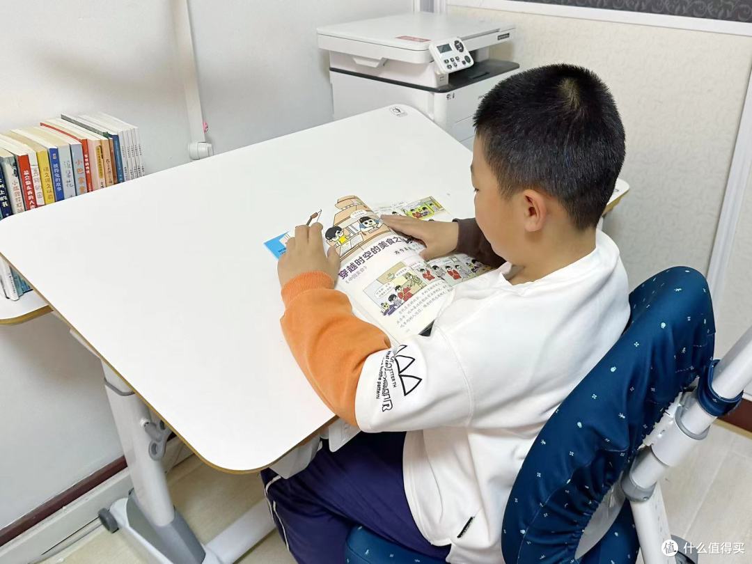 护眼护脊真香警告!娃的学习生活好伙伴,大将作儿童成长桌椅分享