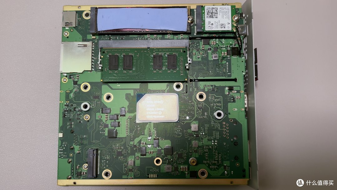 被动散热+全闪存储+UPS，蜀兜 NAS PD5 开箱评测：是否值得入手？