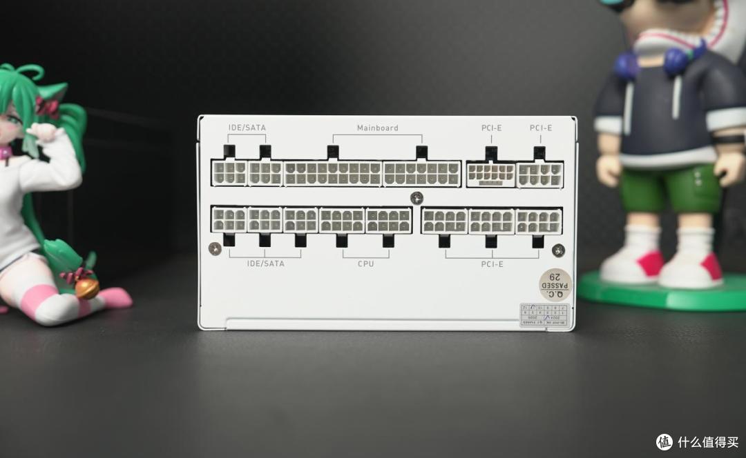 技嘉Z890冰雕主板+ Ultra 7+5060Ti装机，全白平台这样配才稳!